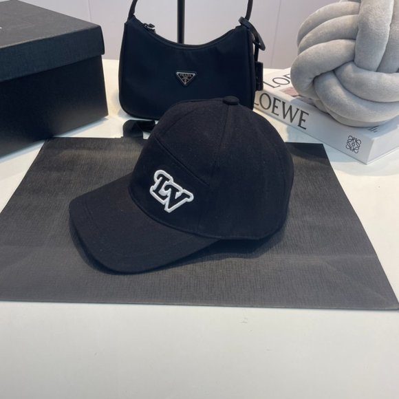 Louis Vuitton home embroidered baseball cap - Picture 2 of 7